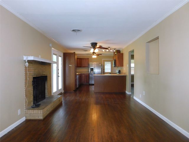 1228 Bryn Mawr Place, Denton, TX 76201