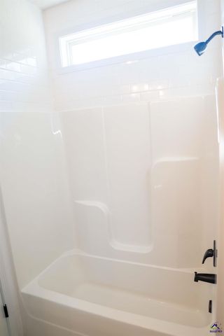 313 Garnet Drive, Bonaire, GA 31005