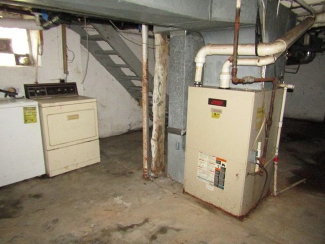 415 N School St, Avalon, PA 15202
