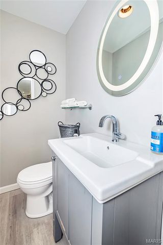 10748 Leebur Drive, St Louis, MO 63128