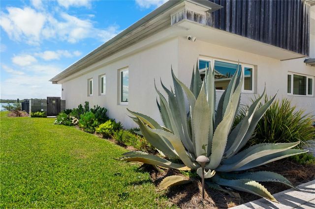 1800 N INDIAN RIVER ROAD, New Smyrna Beach, FL 32169