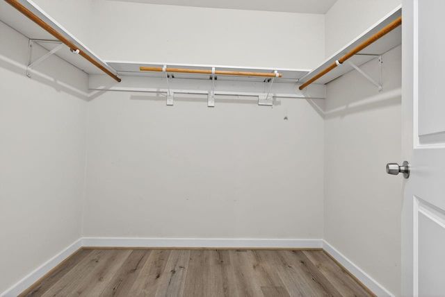 202 Oak Hollow Street, Conroe, TX 77301