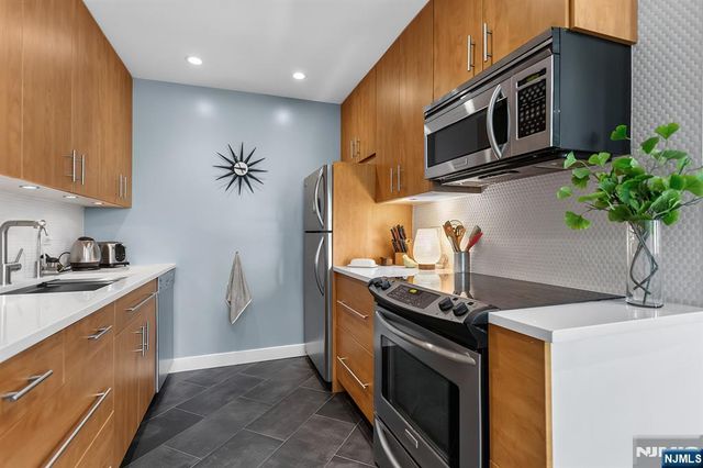 260 Main Street 313, Little Falls, NJ 07424