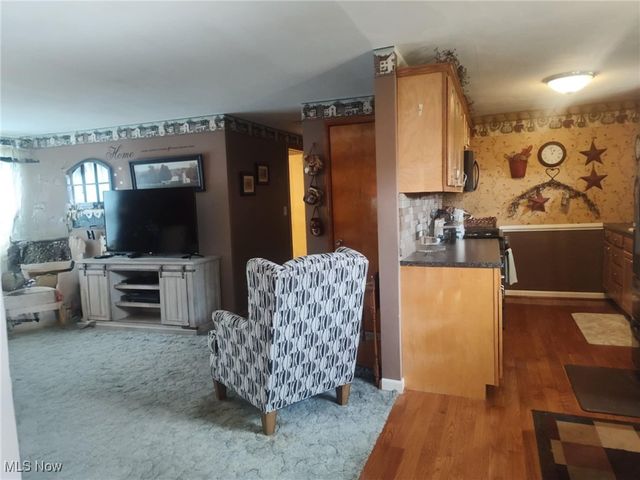 16 BeechRock Drive, Zanesville, OH 43701