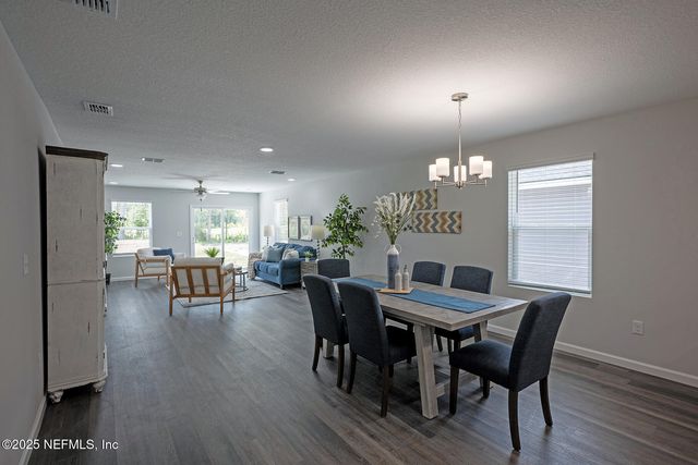 15236 ROBERT Avenue, Jacksonville, FL 32218