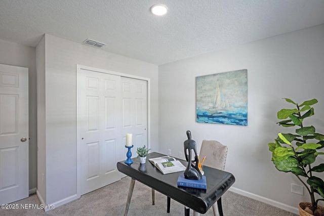 15236 ROBERT Avenue, Jacksonville, FL 32218