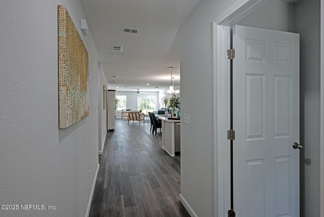 15236 ROBERT Avenue, Jacksonville, FL 32218