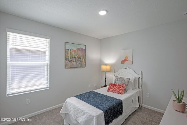 15236 ROBERT Avenue, Jacksonville, FL 32218