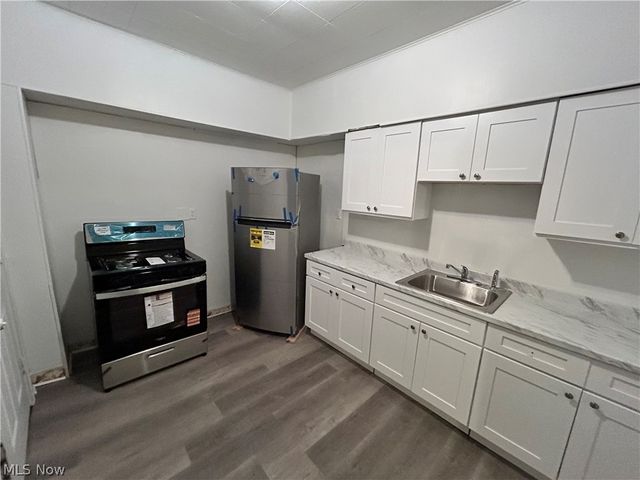 2232 W 103rd Street 3, Cleveland, OH 44102