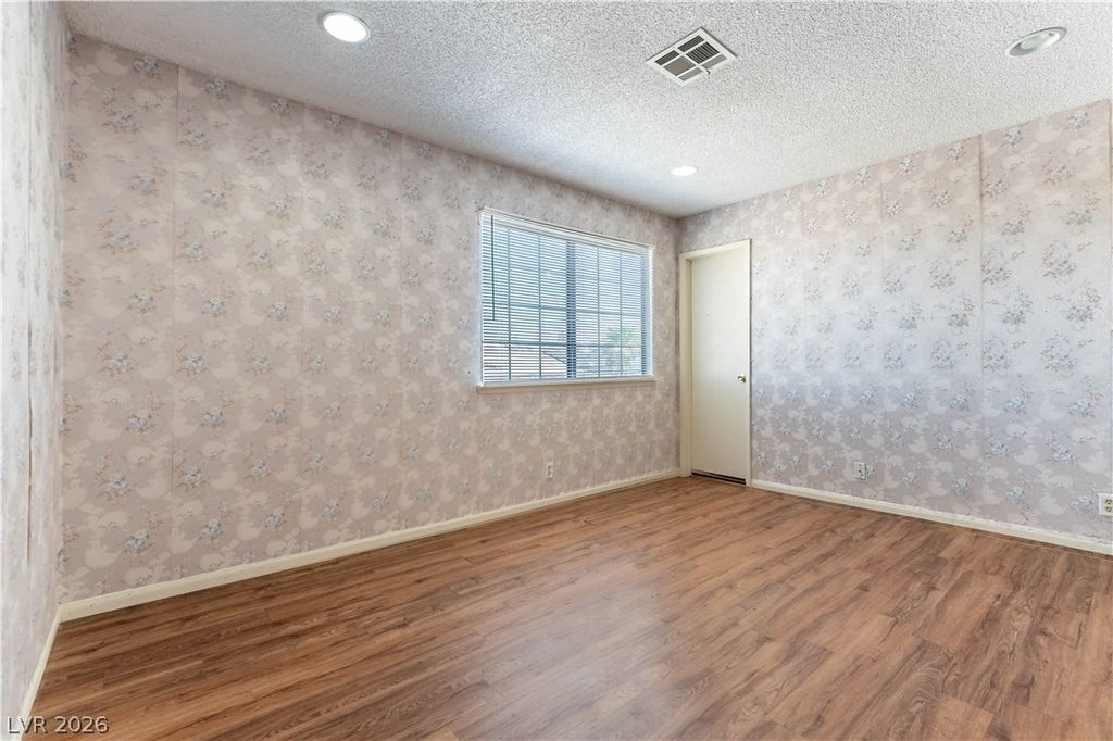 Image 16 of property listing at 6235 Adenmoor Court, Las Vegas, NV 89156