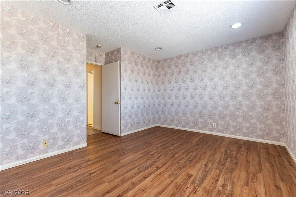 Image 17 of property listing at 6235 Adenmoor Court, Las Vegas, NV 89156