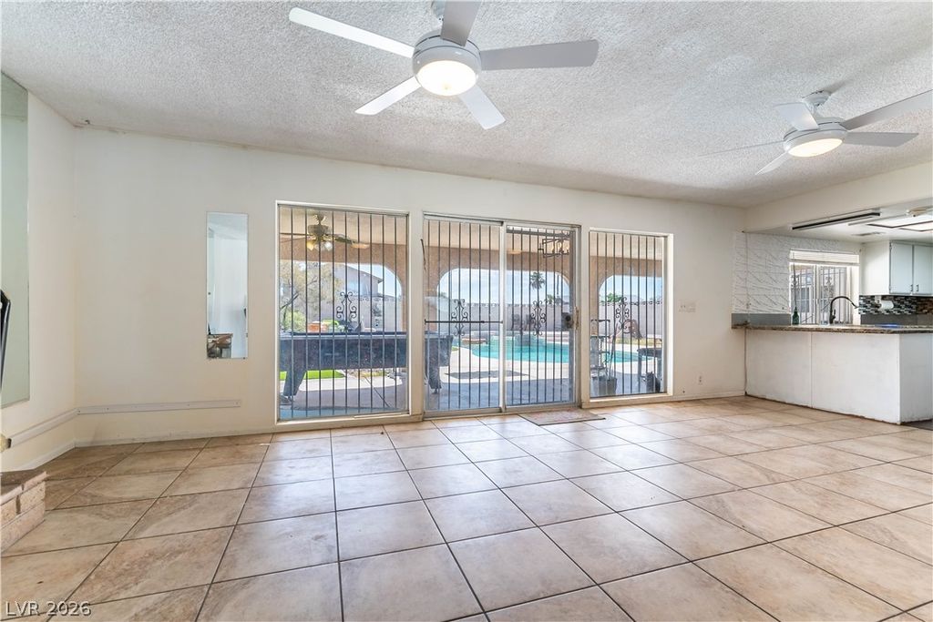 Image 5 of property listing at 6235 Adenmoor Court, Las Vegas, NV 89156