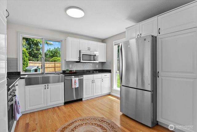 3715 NE 10th Court, Renton, WA 98056