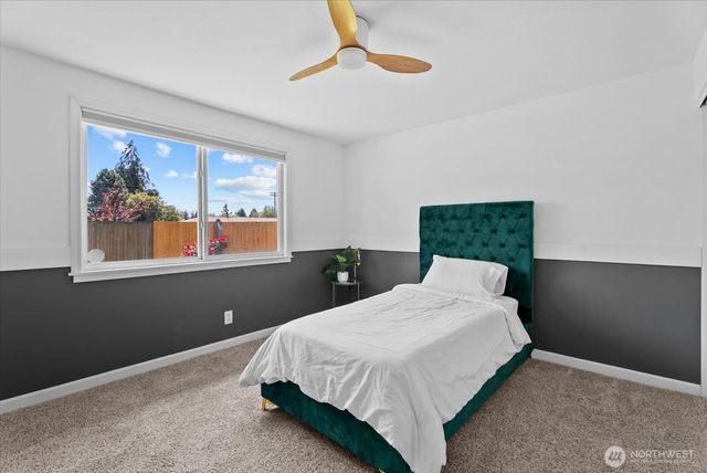3715 NE 10th Court, Renton, WA 98056