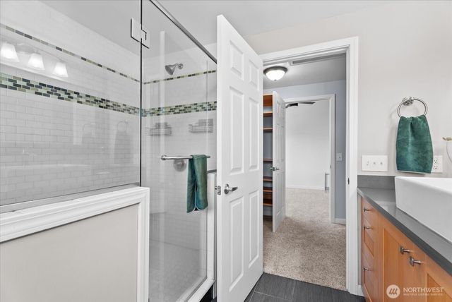 3715 NE 10th Court, Renton, WA 98056