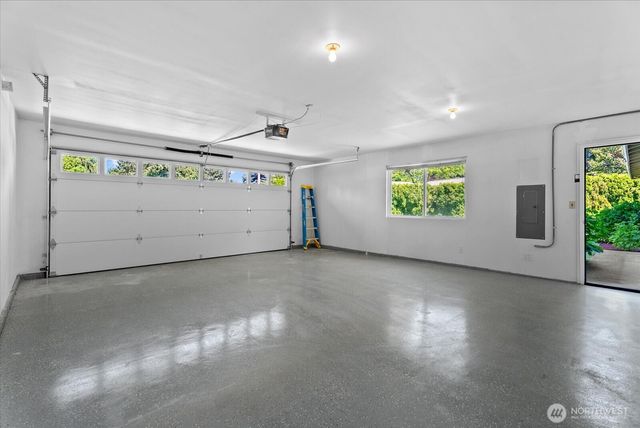 3715 NE 10th Court, Renton, WA 98056