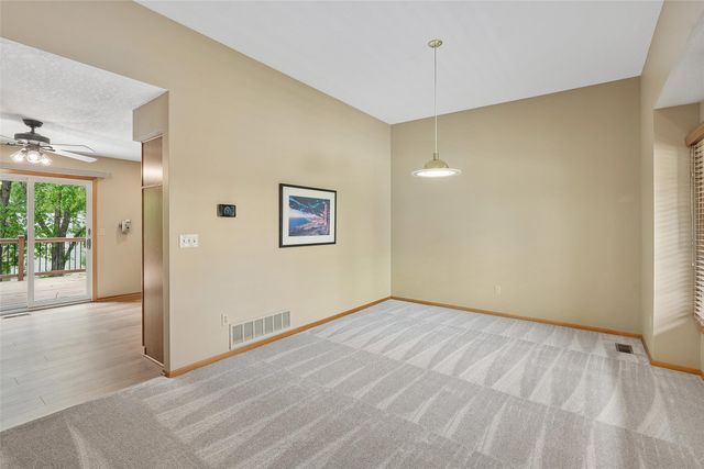 4510 88th Street, Urbandale, IA 50322
