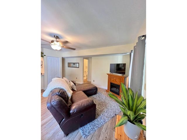 348 Collyer St 208, Longmont, CO 80501