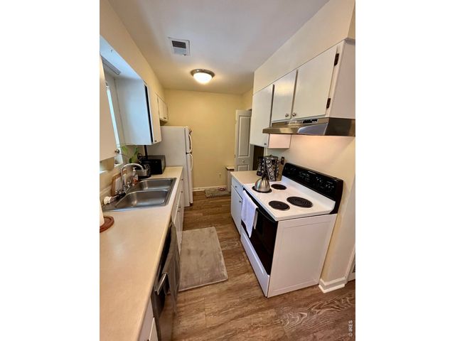 348 Collyer St 208, Longmont, CO 80501