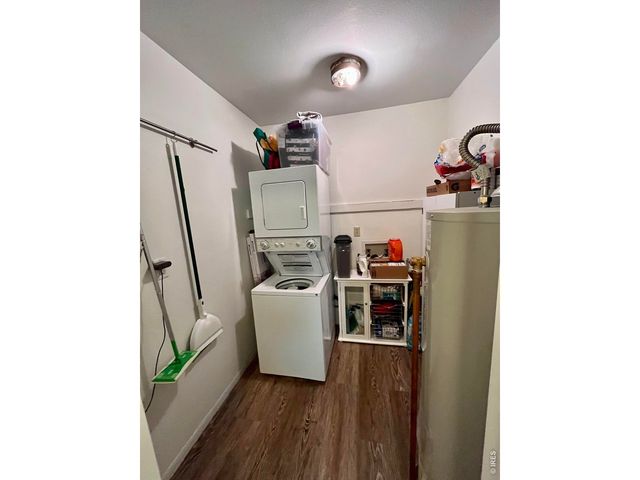 348 Collyer St 208, Longmont, CO 80501