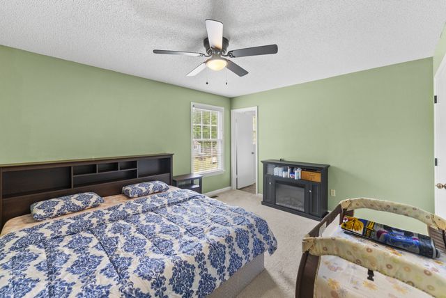 3950 Country Park Ln, Murfreesboro, TN 37128