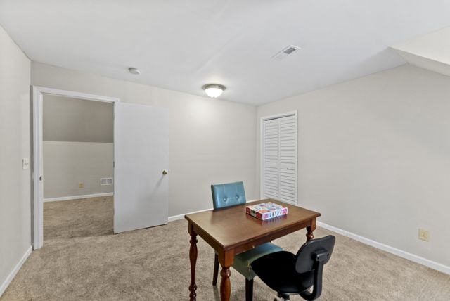 3950 Country Park Ln, Murfreesboro, TN 37128