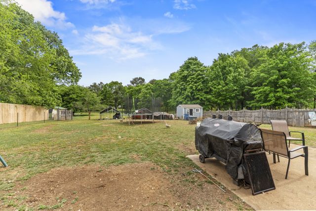 3950 Country Park Ln, Murfreesboro, TN 37128