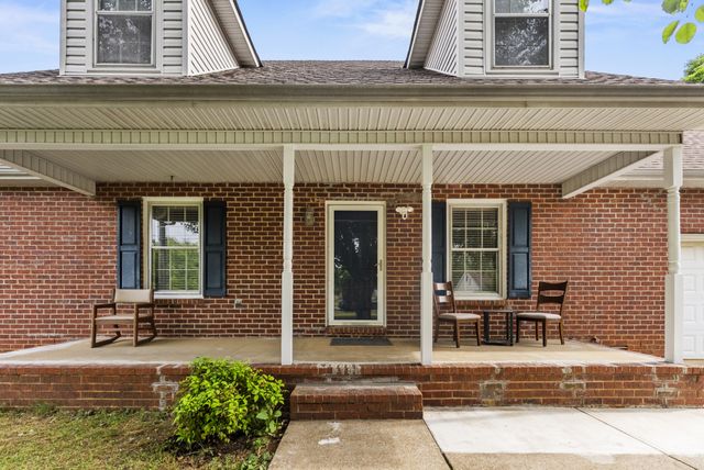 3950 Country Park Ln, Murfreesboro, TN 37128