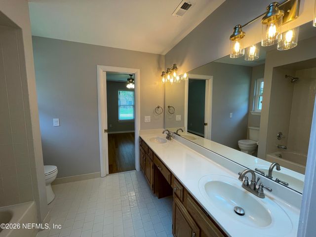 14264 HAWKSMORE Lane, Jacksonville, FL 32223