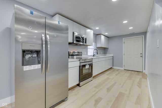 442 S Oxford Street, Indianapolis, IN 46201