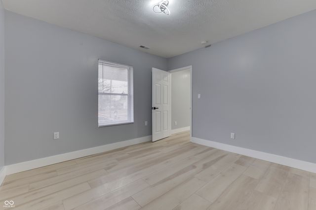 442 S Oxford Street, Indianapolis, IN 46201