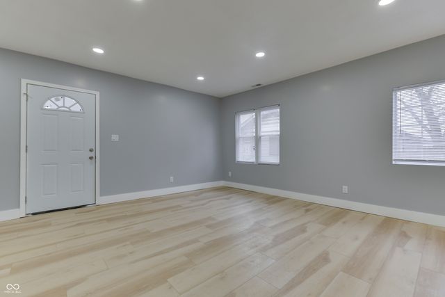 442 S Oxford Street, Indianapolis, IN 46201