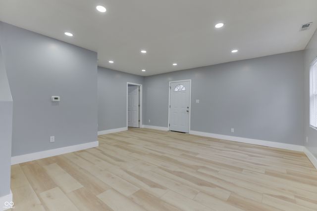 442 S Oxford Street, Indianapolis, IN 46201