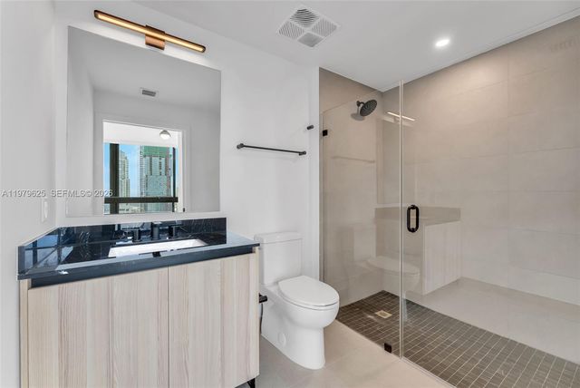 225 N Miami Ave 3201, Miami, FL 33132