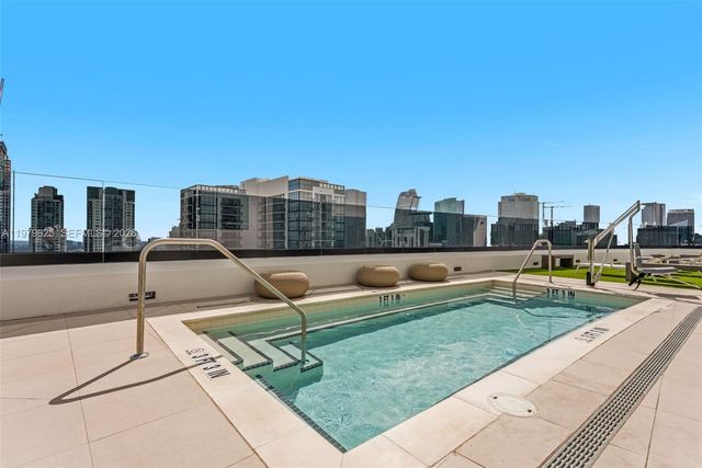 225 N Miami Ave 3201, Miami, FL 33132