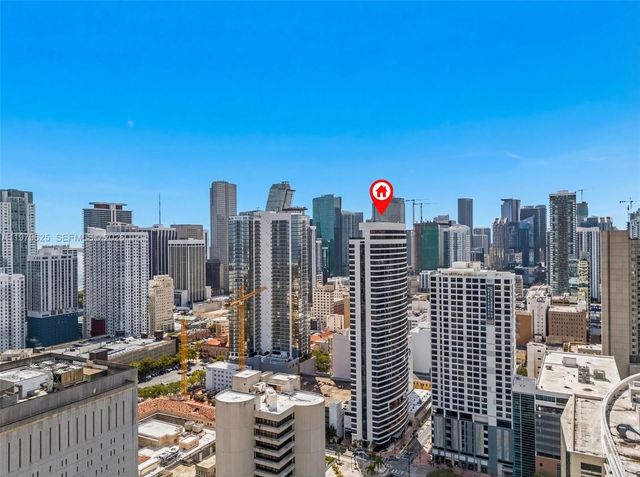 225 N Miami Ave 3201, Miami, FL 33132