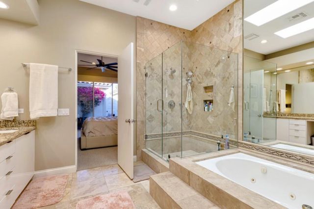 769 Box Canyon Trail, Palm Desert, CA 92211