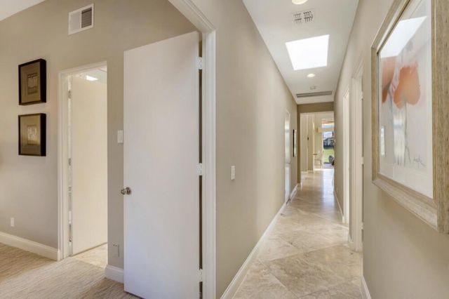 769 Box Canyon Trail, Palm Desert, CA 92211