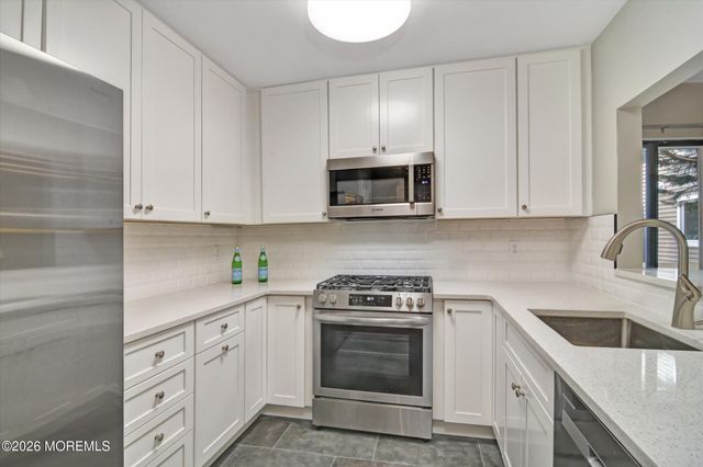 44 Marion Street 9, Red Bank, NJ 07701