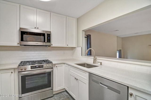44 Marion Street 9, Red Bank, NJ 07701
