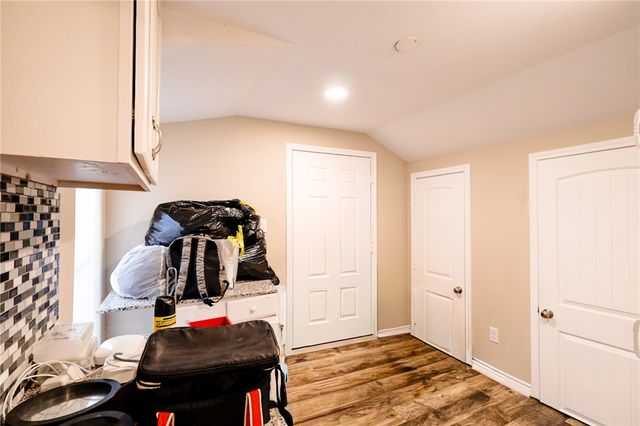 1211 West 18th Street, Bryan, TX 77803