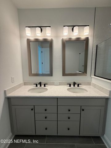 24 MULBERRY Road, Palm Coast, FL 32164