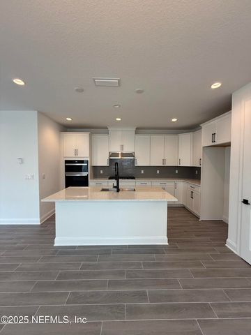 24 MULBERRY Road, Palm Coast, FL 32164