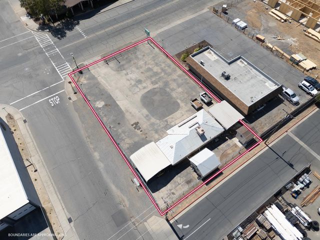 33 E Gridley Rd, Gridley, CA 95948