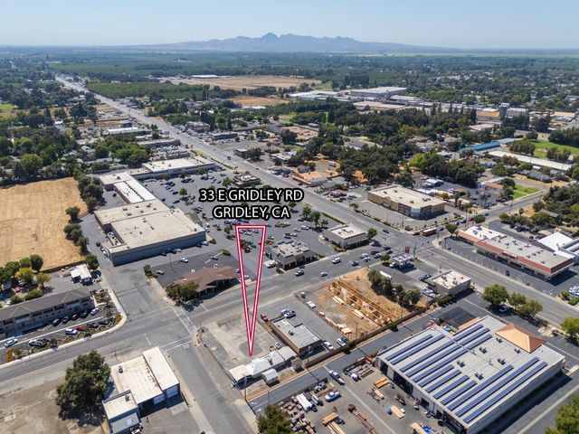 33 E Gridley Rd, Gridley, CA 95948