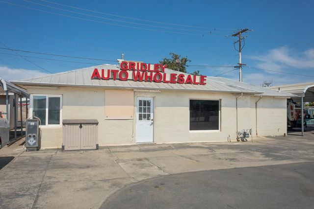 33 E Gridley Rd, Gridley, CA 95948