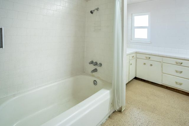 33 E Gridley Rd, Gridley, CA 95948