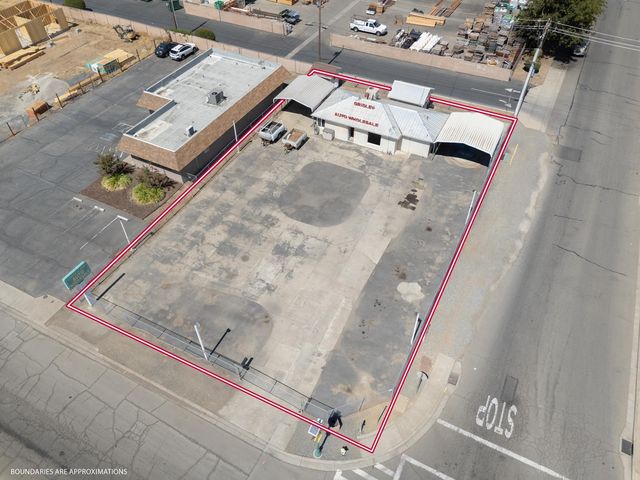 33 E Gridley Rd, Gridley, CA 95948