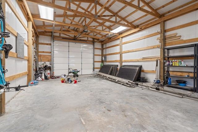 13214 Taylor Orchard Road, Gentry, AR 72734