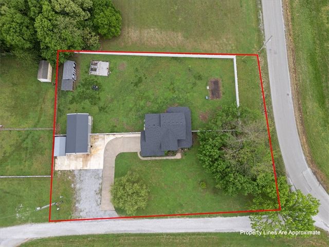 13214 Taylor Orchard Road, Gentry, AR 72734